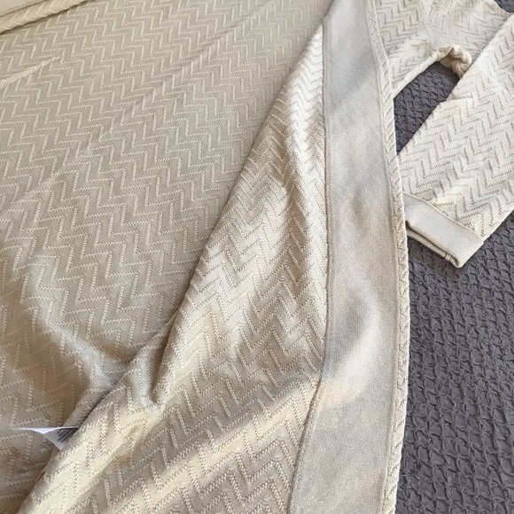 Stunning vintage long sweater and vest set with a chevron knit pattern. EUC - Picture 5 of 16